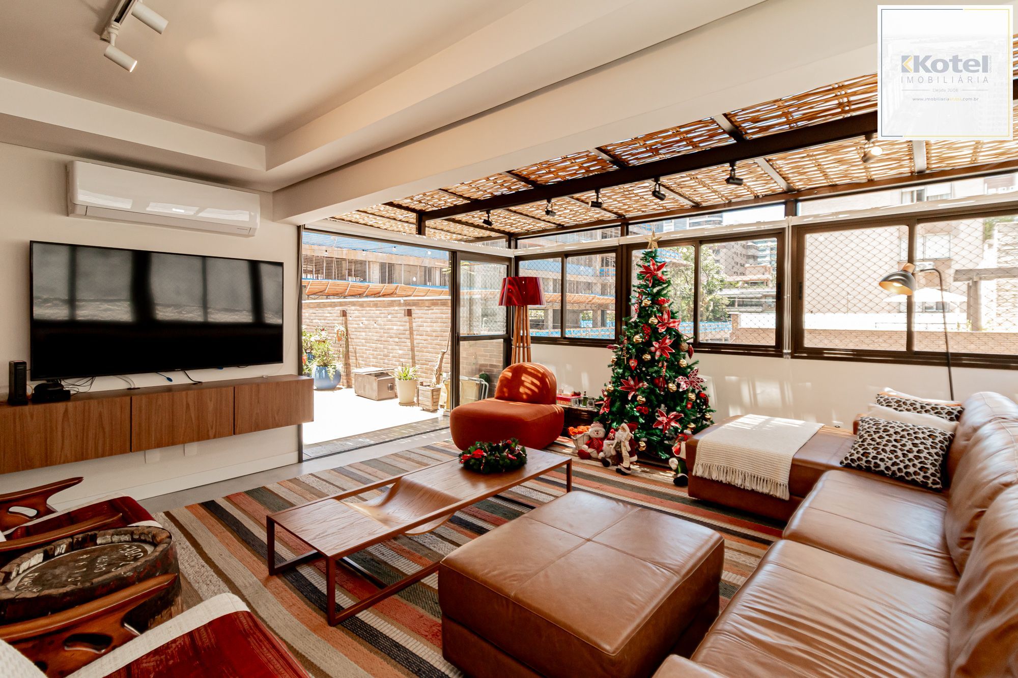Apartamento garden 146m² com piscina. Bairro Mont Serrat