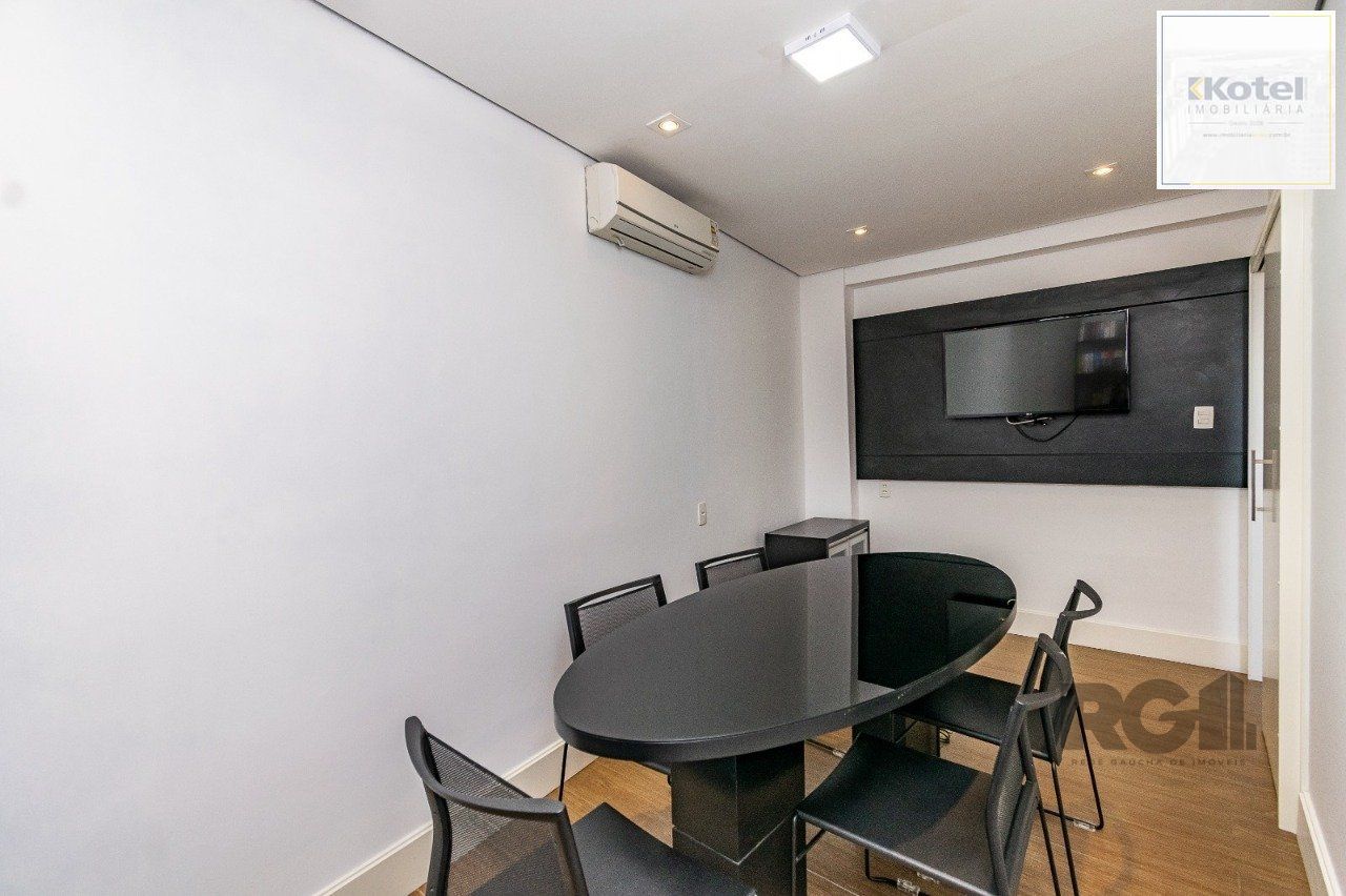 Sala Comercial à venda, 82m², Centro Histórico - Porto Alegre