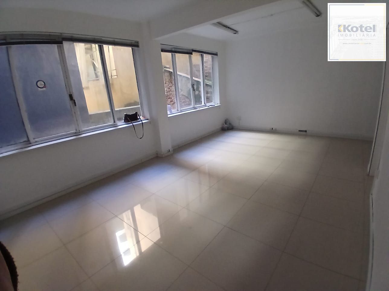 sala 40m2 andradas