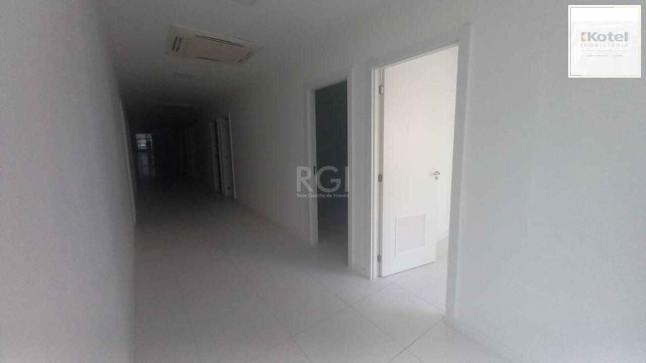 Sala Comercial à venda, 235m², Centro Histórico - Porto Alegre