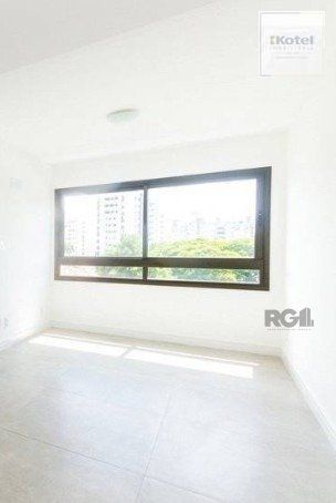 Apartamento 2 quartos à venda, 650m², Passo da Areia - Porto Alegre — foto 2