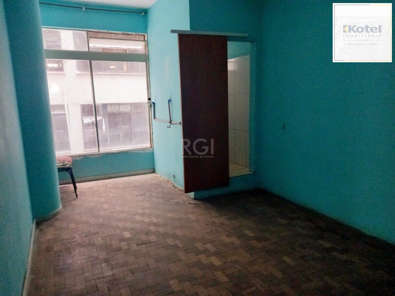 Sala Comercial à venda, 28m², Centro Histórico - Porto Alegre — foto 3