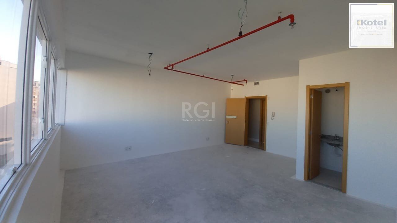 Sala Comercial à venda, 35m², Centro Histórico - Porto Alegre