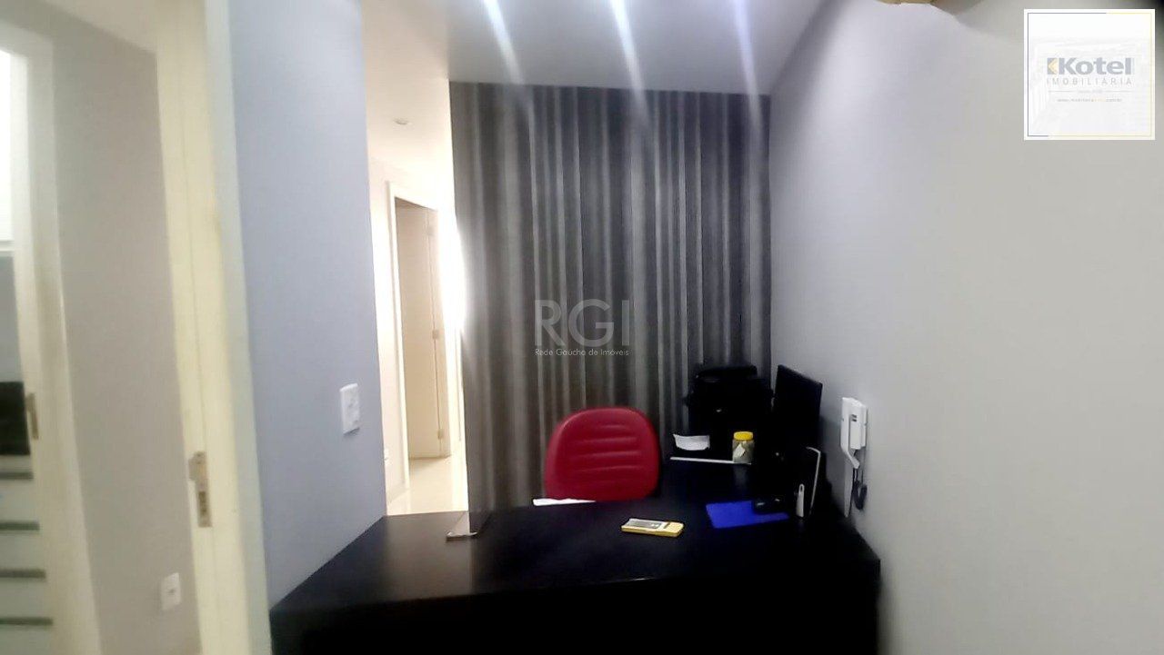 Sala Comercial à venda, 51m², Centro Histórico - Porto Alegre