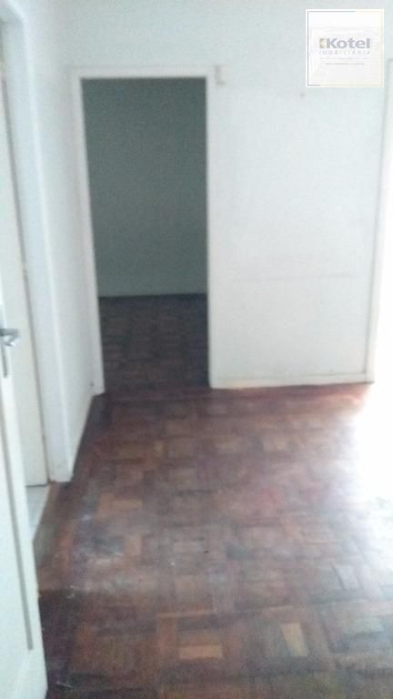 Casa para Venda - 485m², 5 dormitórios, sendo 1 suites, 1 vaga - Petrópolis — foto 3