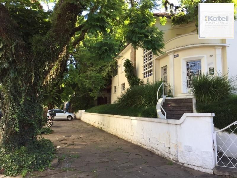 Casa para Venda - 485m², 5 dormitórios, sendo 1 suites, 1 vaga - Petrópolis — foto 2