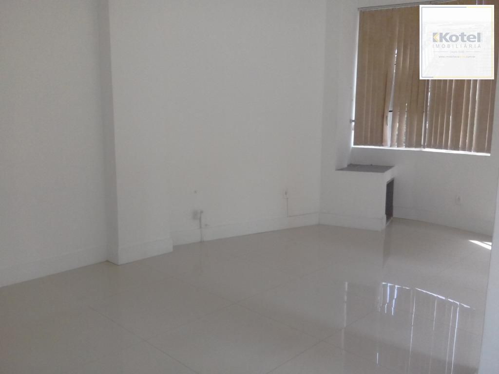 Conjunto/Sala para Venda - 69.8m², 0 dormitórios, Centro Histórico