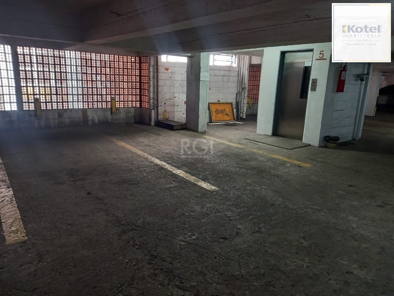 Box para Venda - 13m², 0 dormitórios, Centro Histórico — foto 3