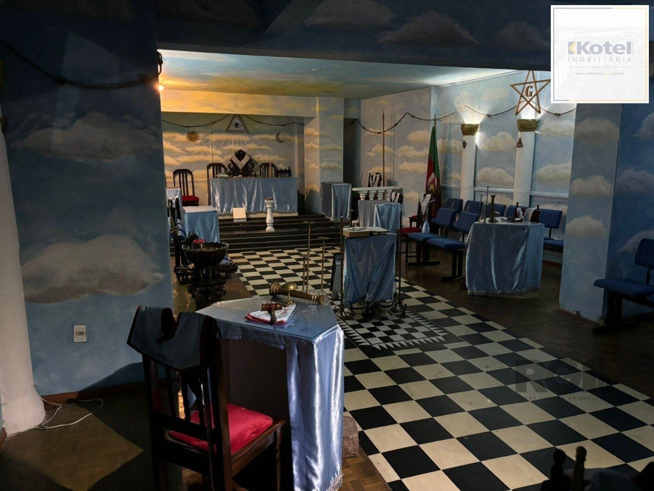Sala Comercial à venda, 177m², Centro Histórico - Porto Alegre
