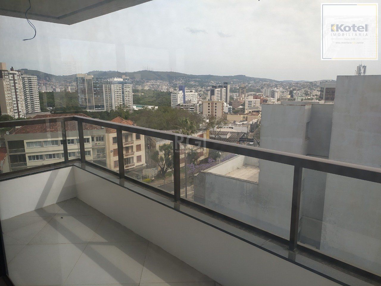 Apartamento para Venda - 119.65m², 3 dormitórios, sendo 1 suites, 2 vagas - Petrópolis — foto 5