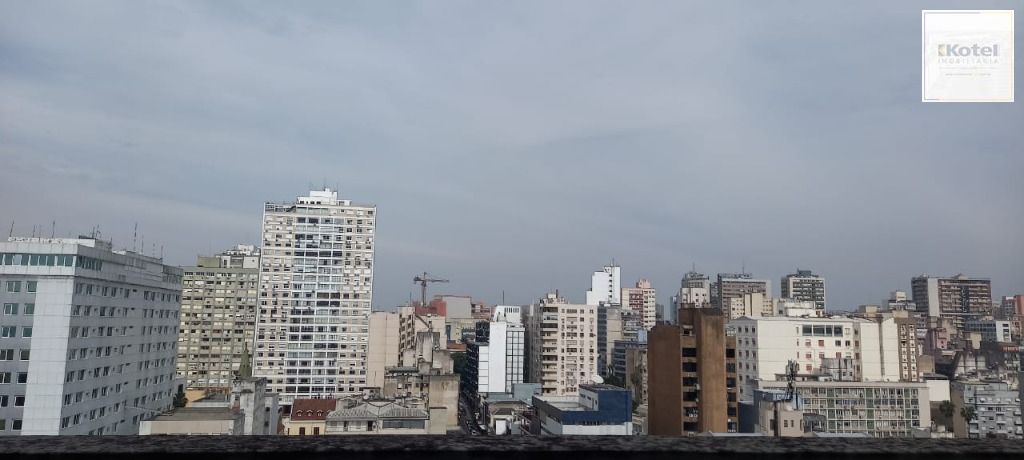 Vende sala em andar alto - Centro Histórico - Porto Alegre/RS