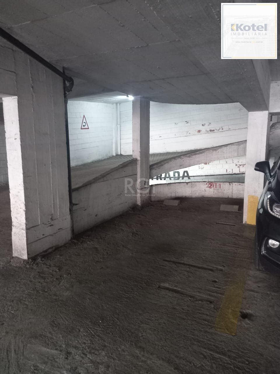 Box para Venda - 13m², 0 dormitórios, Centro Histórico — foto 2