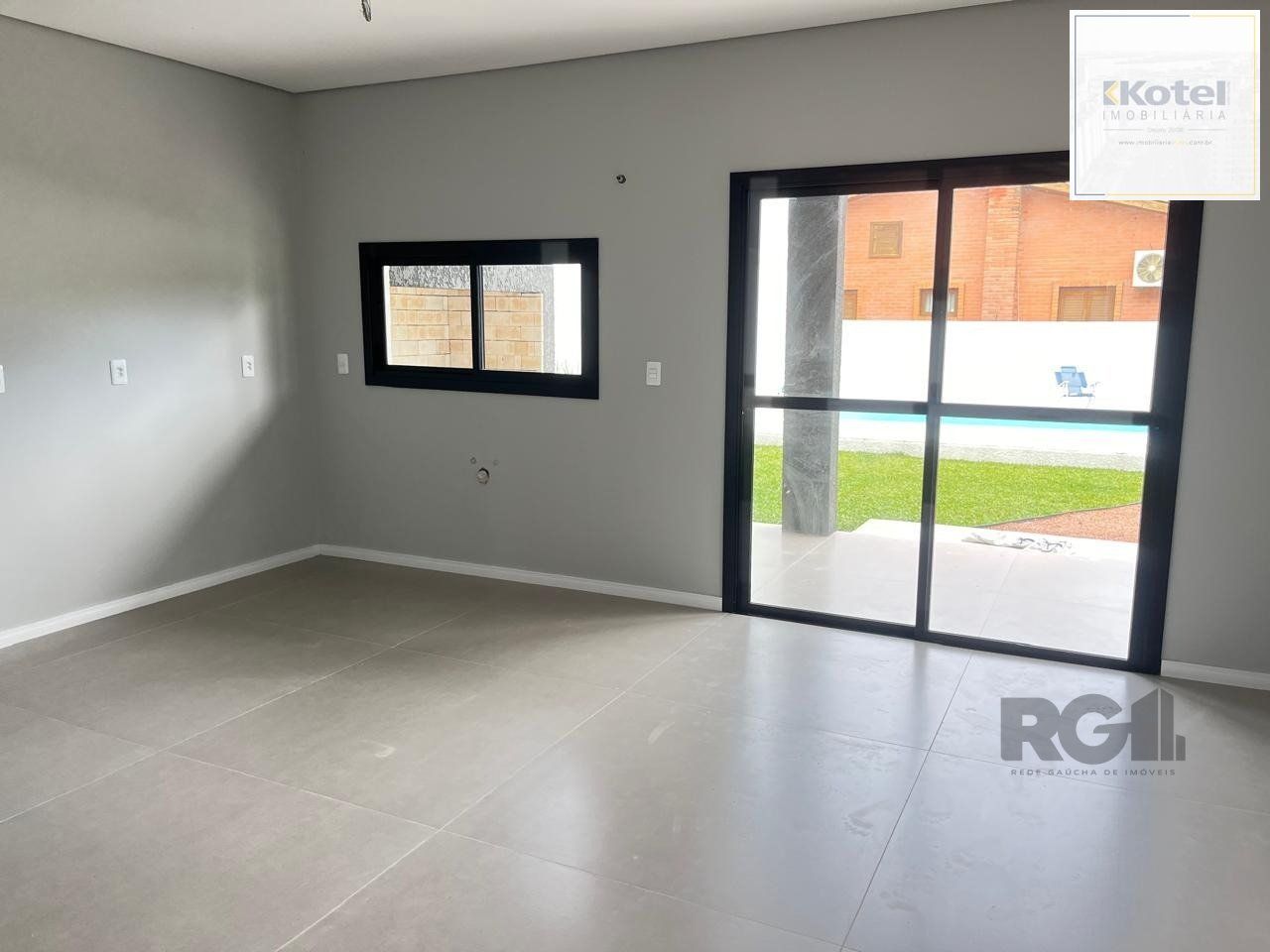 Sobrado 3 quartos à venda, 240m², São Lucas - Viamão