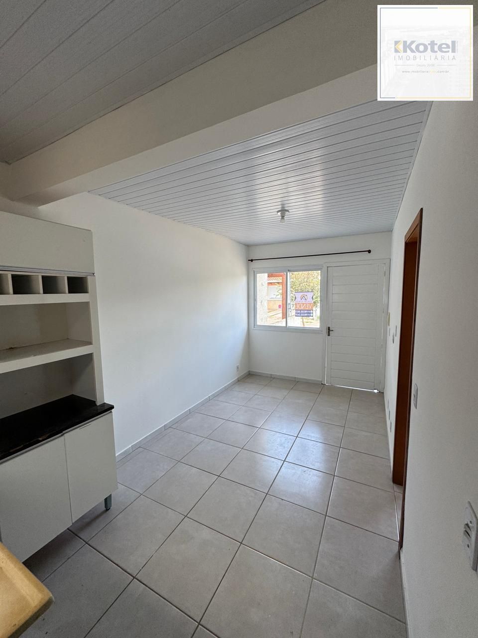 EXCELENTE OPORTUNIDADE CASA EM CONDOMÍNIO EM ALVORADA — foto 5