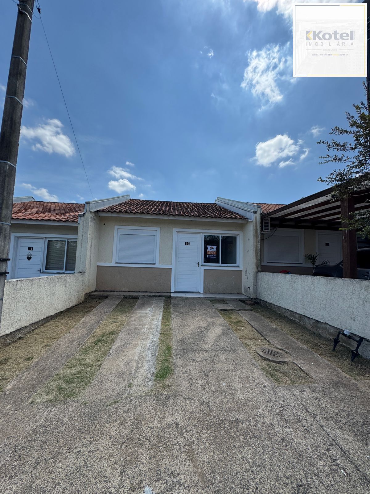 EXCELENTE OPORTUNIDADE CASA EM CONDOMÍNIO EM ALVORADA — foto 2