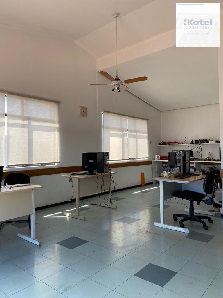 Sala comercial duplex com churrasqueira
