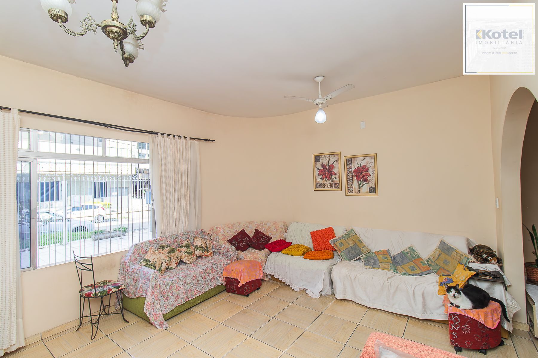 Casa 4 dormitórios - 1 vaga -  330m² Menino Deus — foto 3