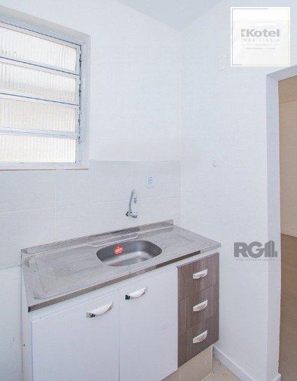 APARTAMENTO  JK -  1 dormitório - 22,00 m² - MENINO DEUS
