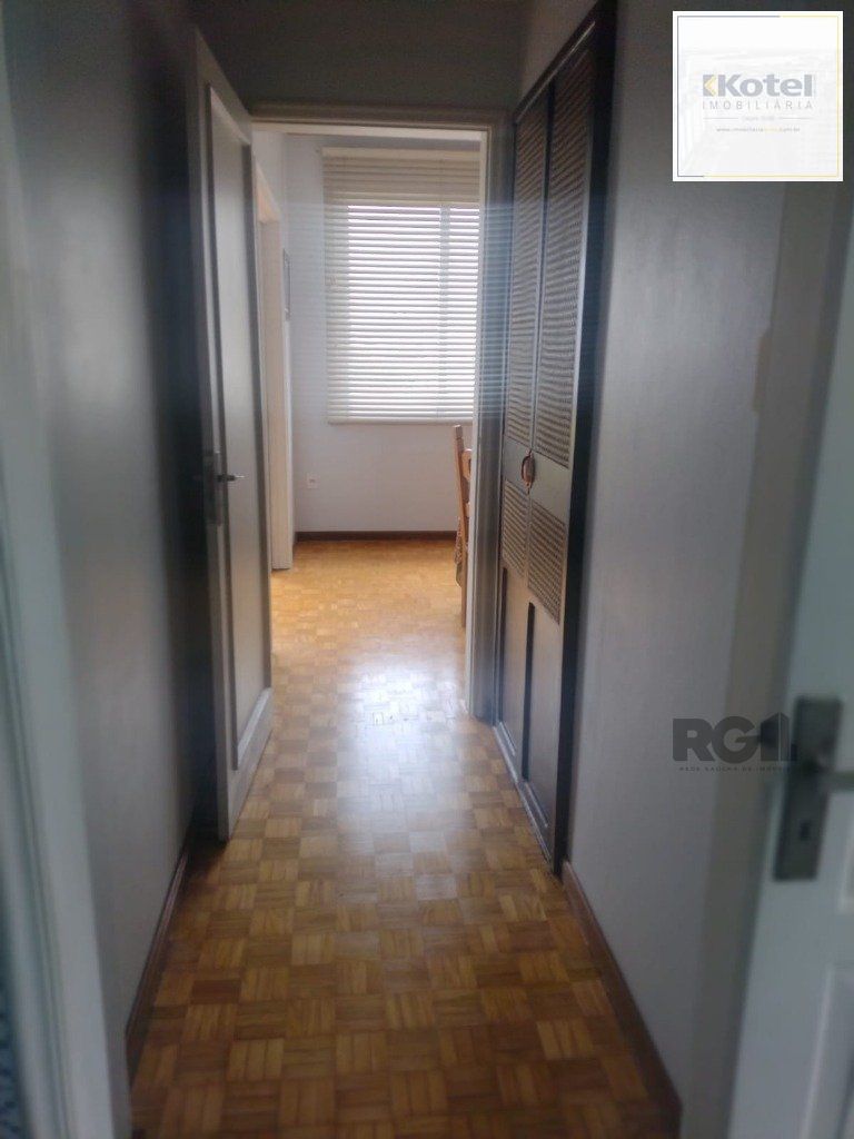 Apartamento 3 dormitórios - 132,00 m²  -  1 vaga - MENINO DEUS