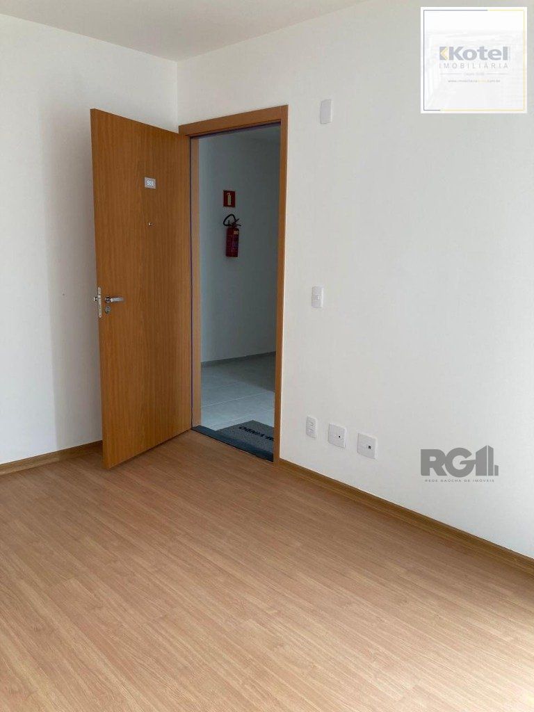 APARTAMENTO - 2 dorms. 1 vaga - 40,00 m² - CAVALHADA — foto 3