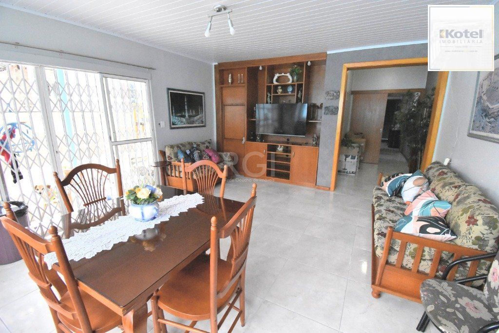 Casa para Venda - 270m², 4 dormitórios, Azenha — foto 4