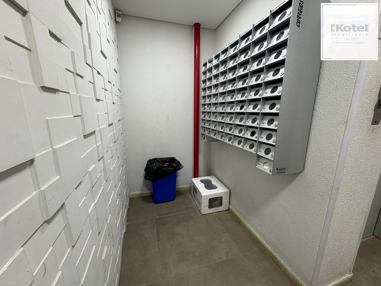 Sala comercial 26,73 no centro de Porto alegre