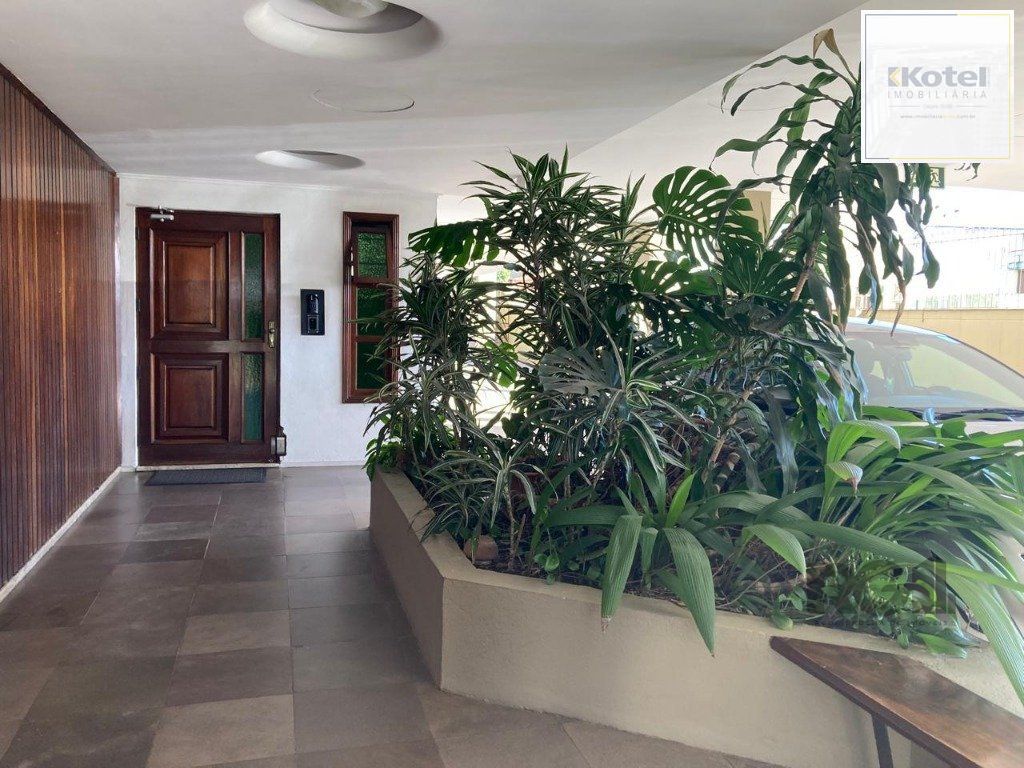 APARTAMENTO DE COBERTURA - 2 dorms. - 1 vaga - 118,02 m² - MENINO DEUS