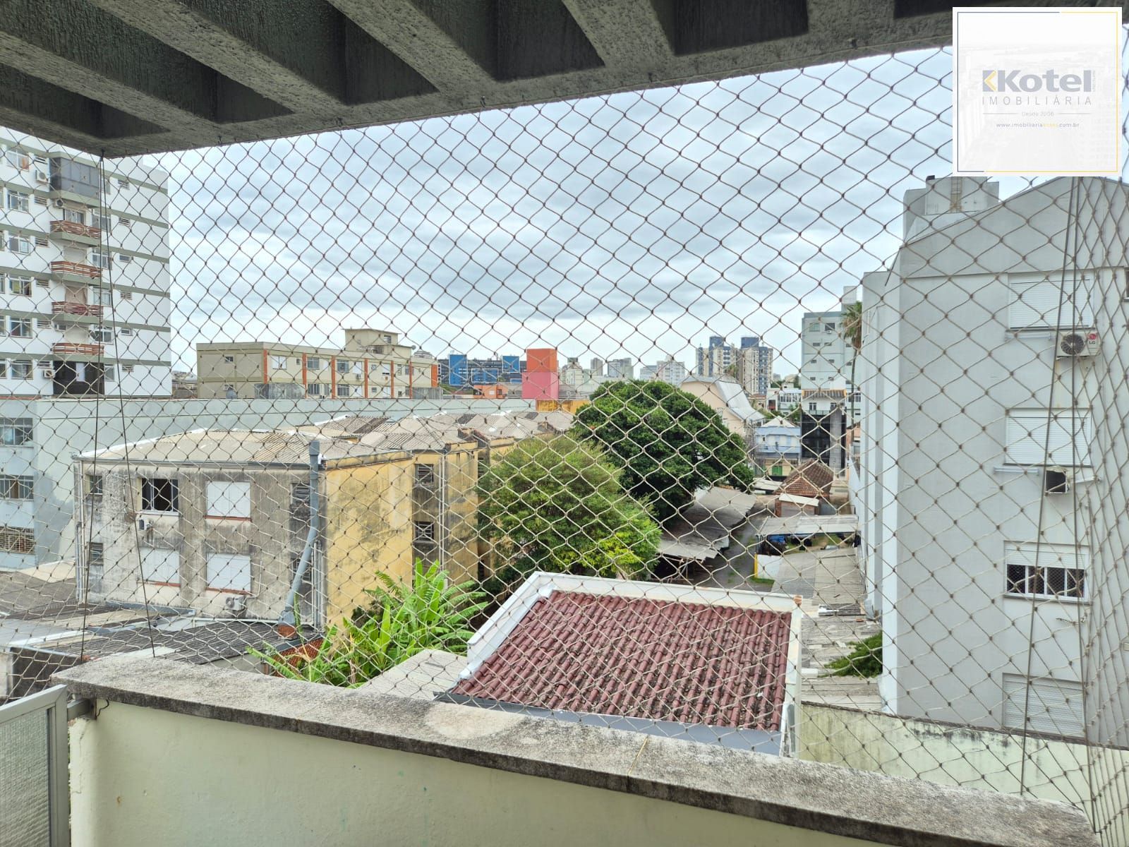 2 dormitórios com vaga e elevador