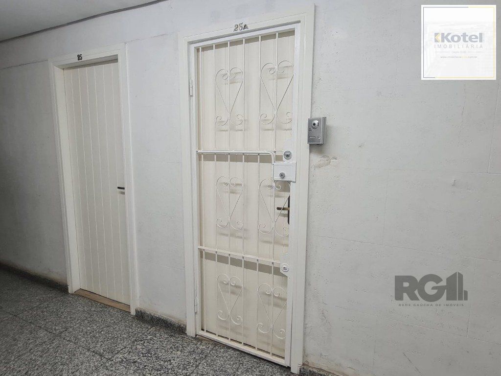 Sala - 30 m² - Centro Histórico