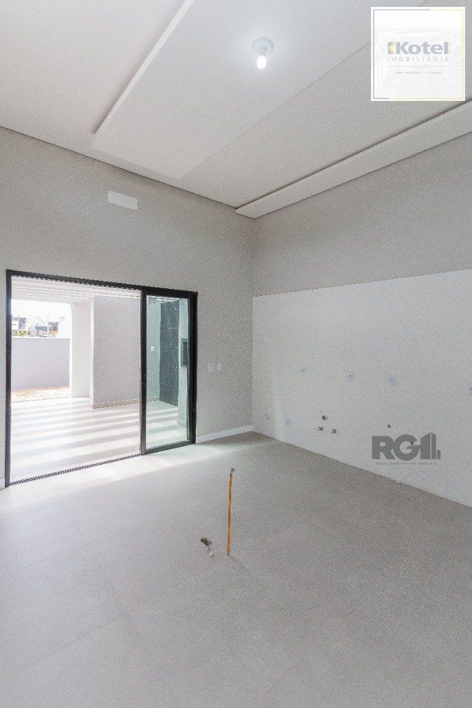 CASA EM CONDOMINIO - 3 dorms.-  3 vagas - 155 m² - GRAVATAÍ
