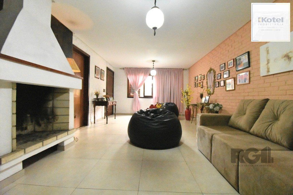 CASA - 5 dorms. -  3 vagas -  290 m² - MENINO DEUS — foto 2