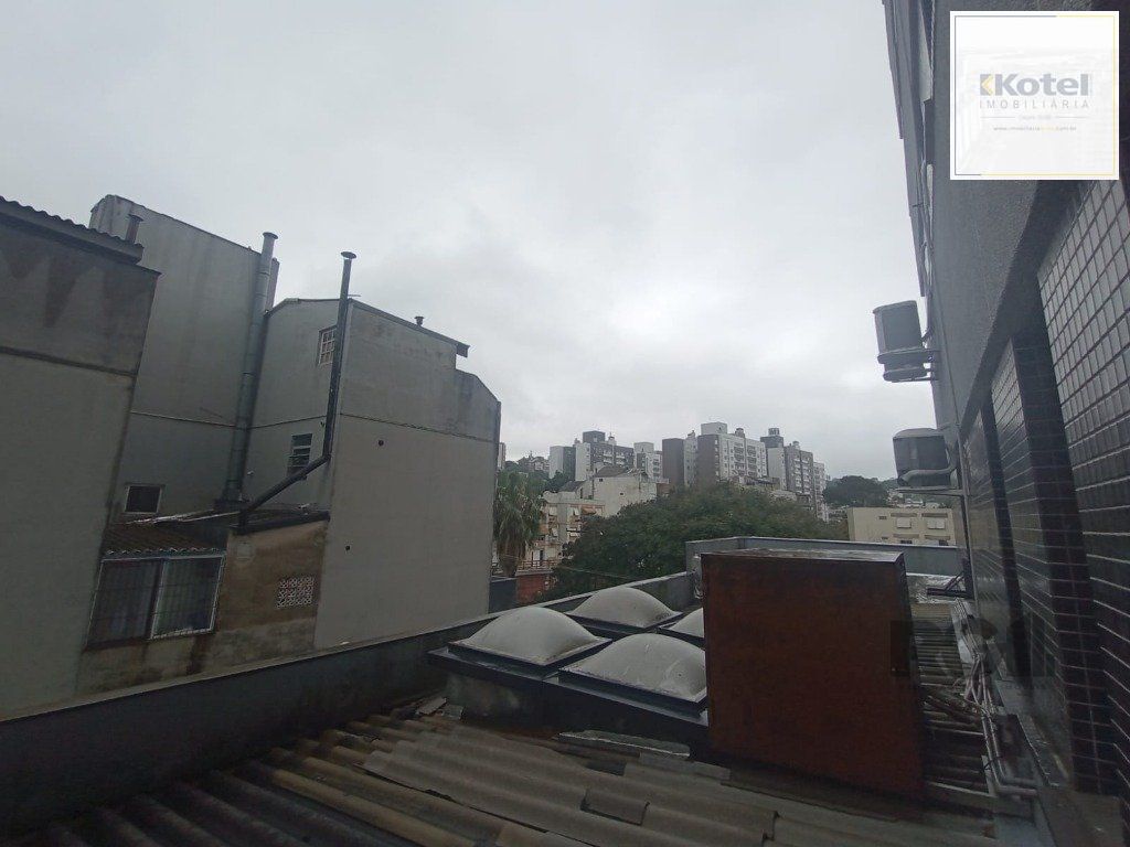sala - 32 m² - Menino Deus — foto 4