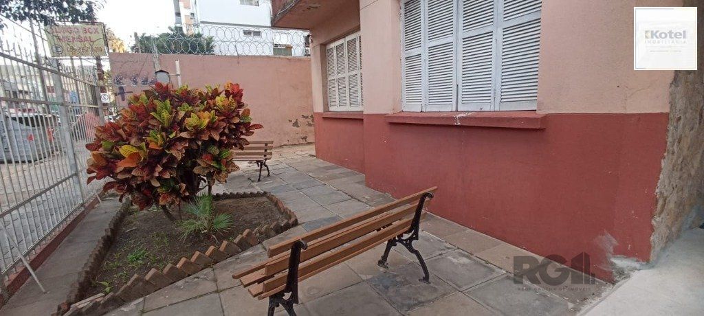 Apartamento para Venda - 68.9m², 2 dormitórios, Menino Deus