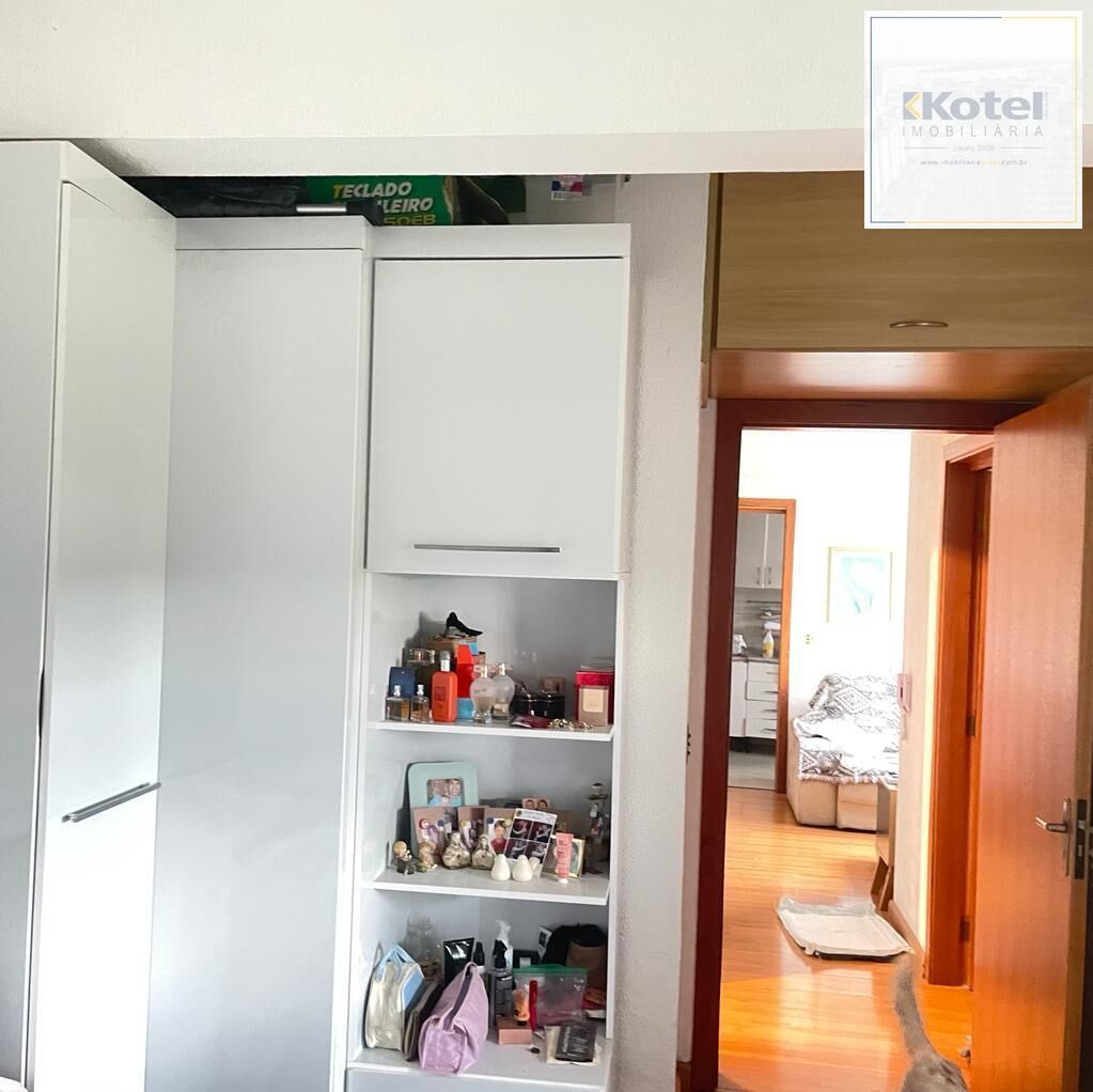 Apartamento dois dormitórios, com duas vagas escrituras ( tipo Box) — foto 3