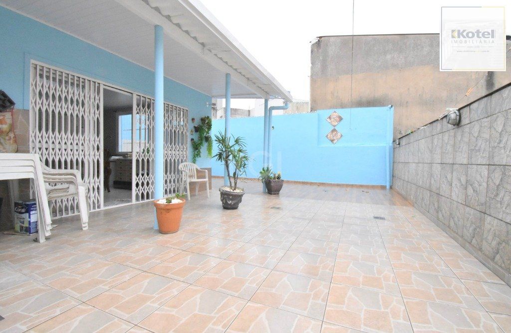 Casa para Venda - 270m², 4 dormitórios, Azenha — foto 2