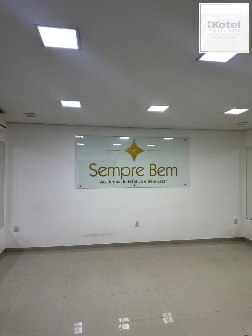 sala comercial completa