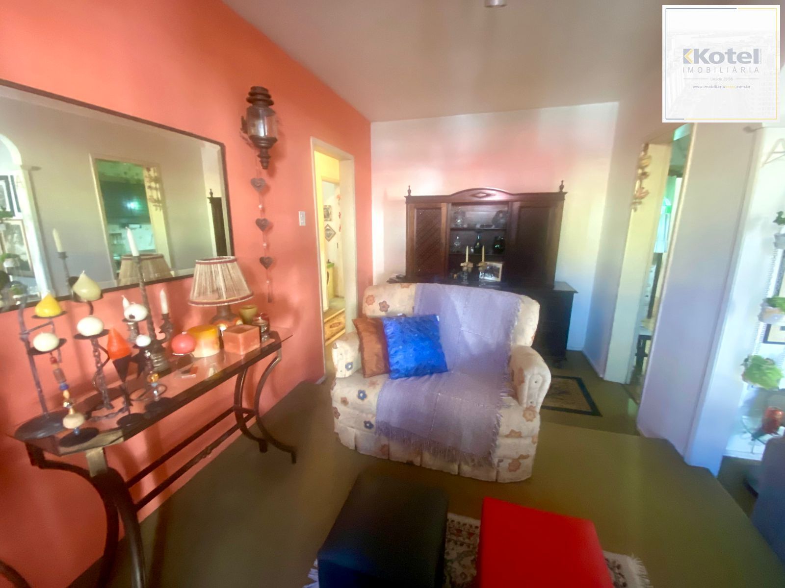 Apartamento garden 3 dormitórios 2 banheiros 128m2 e vaga coberta, Menino Deus
