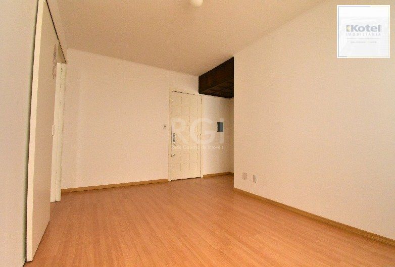 Apartamento  1 dormitório com garagem