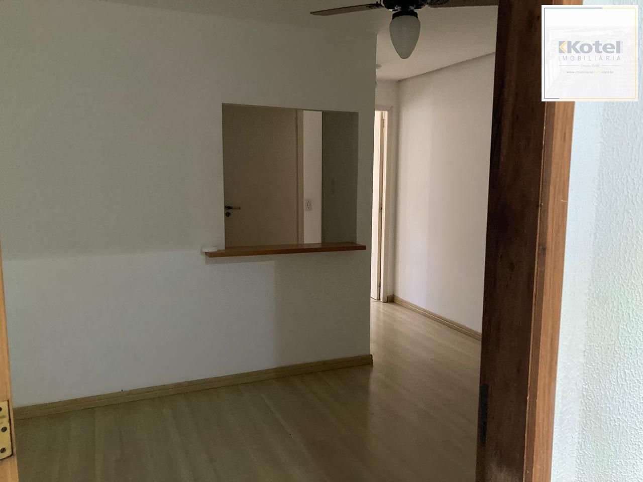 ÓTIMA SALA COM 37 METROS PRIVATIVOS E BOX ESCRITURADO