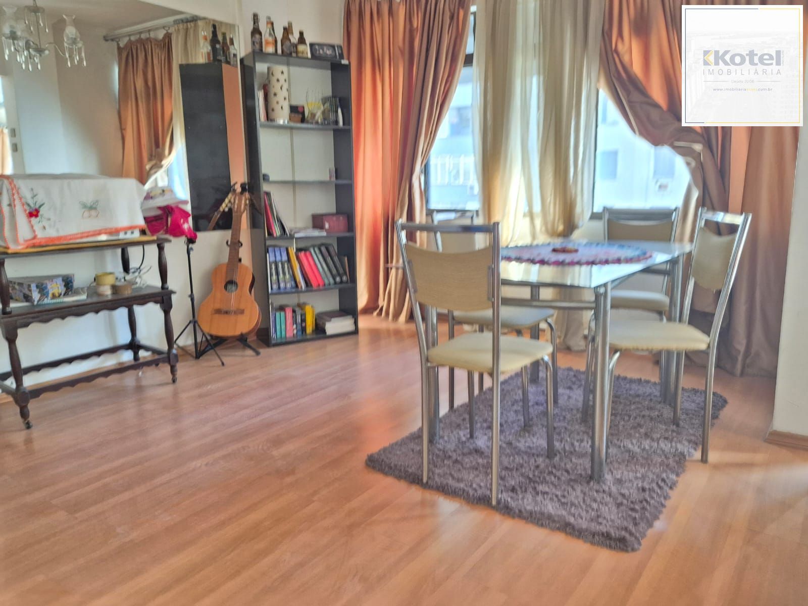 3 Dormitórios transformado em um com closet