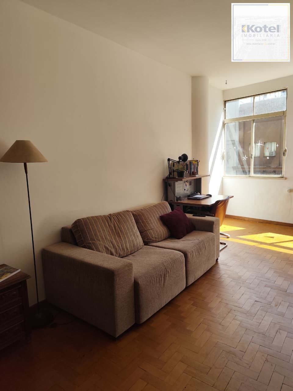 Sala Comercial na rua Andrade Neves - Centro Histórico