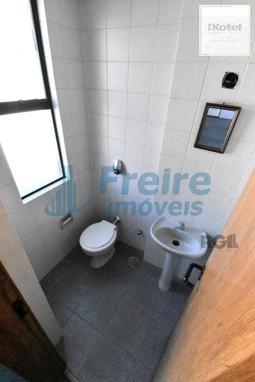 SALA - 32,00 m² - 1 vaga - MENINO DEUS