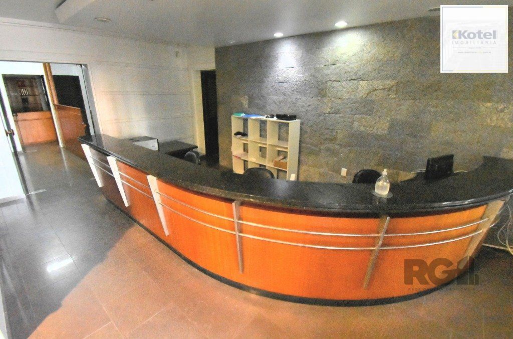 PRÉDIO - 319,00 m² - MENINO DEUS — foto 2