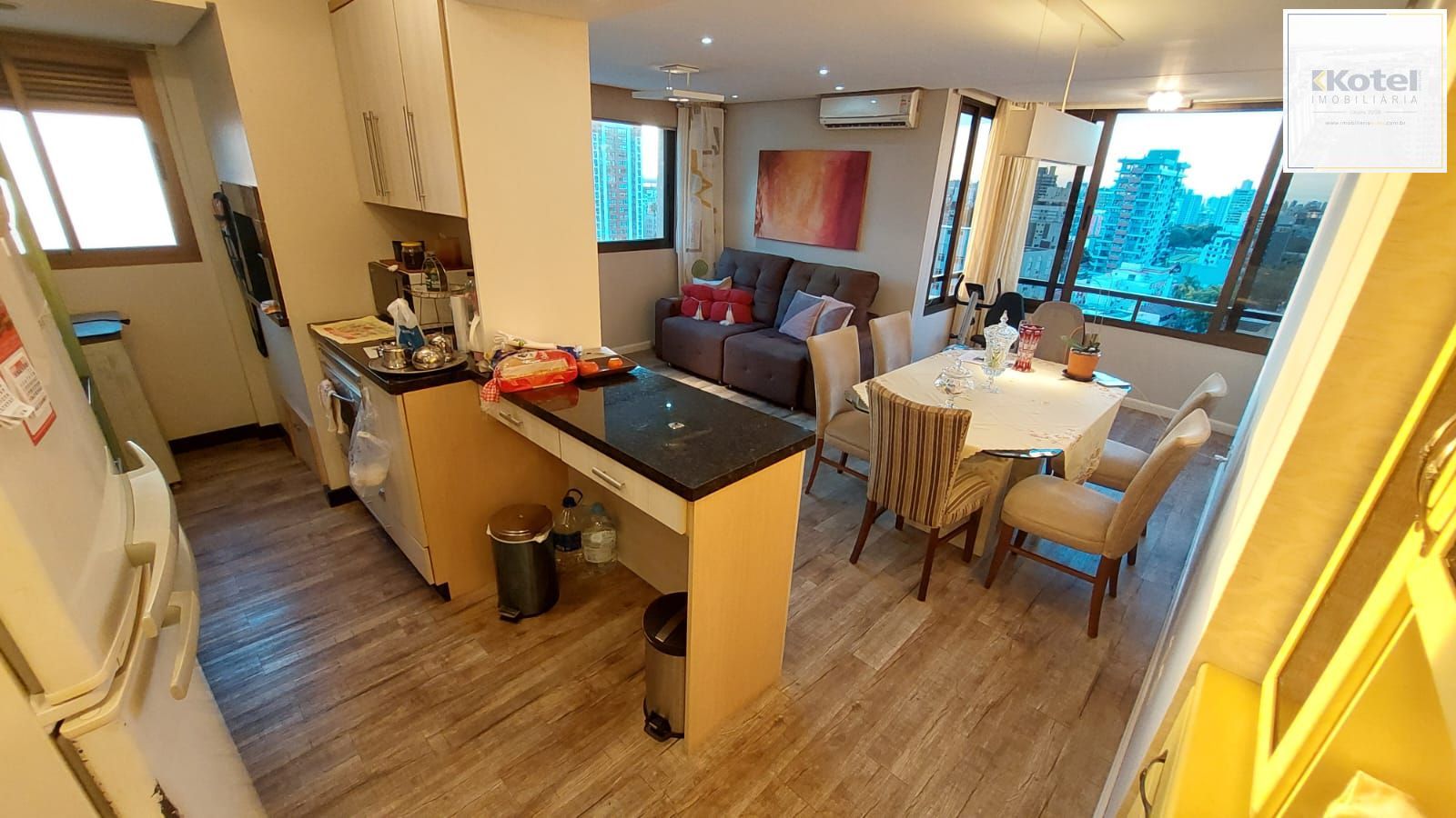 APARTAMENTO 2 DORMITÓRIOS - 70,19 m² - 2 VAGAS - MENINO DEUS — foto 2