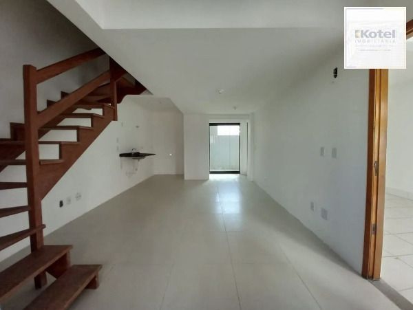 Casa em condomínio 3 Dormitórios , 1 suíte, 2 vagas — foto 4