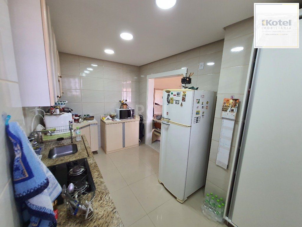 Apartamento para Venda - 62.2m², 2 dormitórios, sendo 1 suites, 1 vaga - Praia de Belas