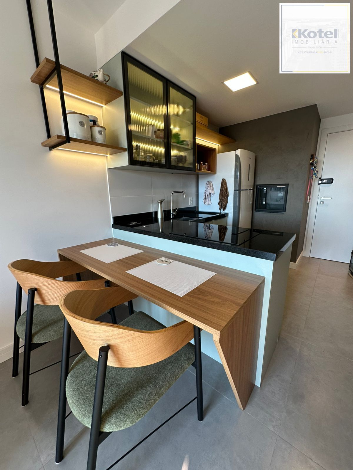 Apartamento de 1 dormitório 1 suíte, 44m2, bairro Azenha — foto 3