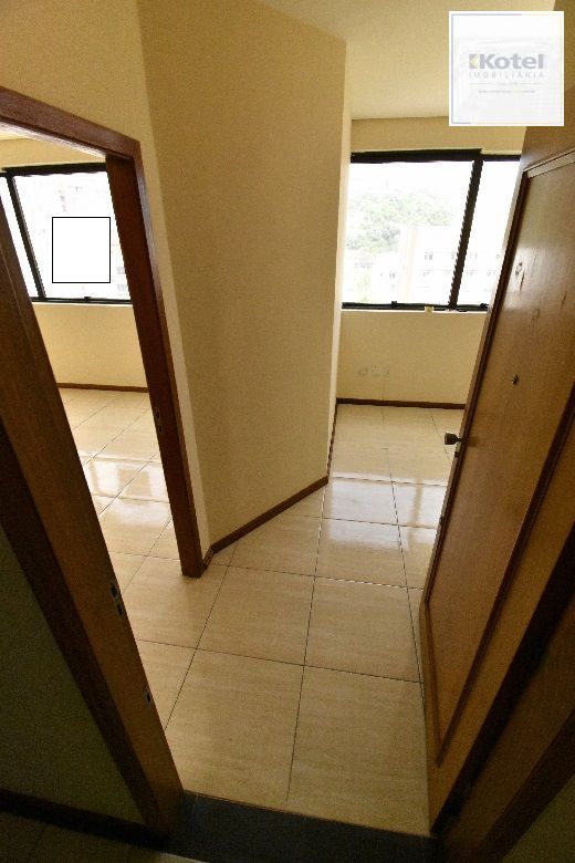 Sala Comercial à venda, 29m², Menino Deus - Porto Alegre — foto 4