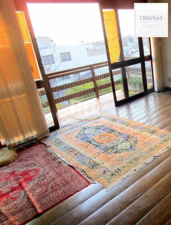 Apartamento para Venda - 145m², 3 dormitórios, sendo 1 suites, 2 vagas - Menino Deus
