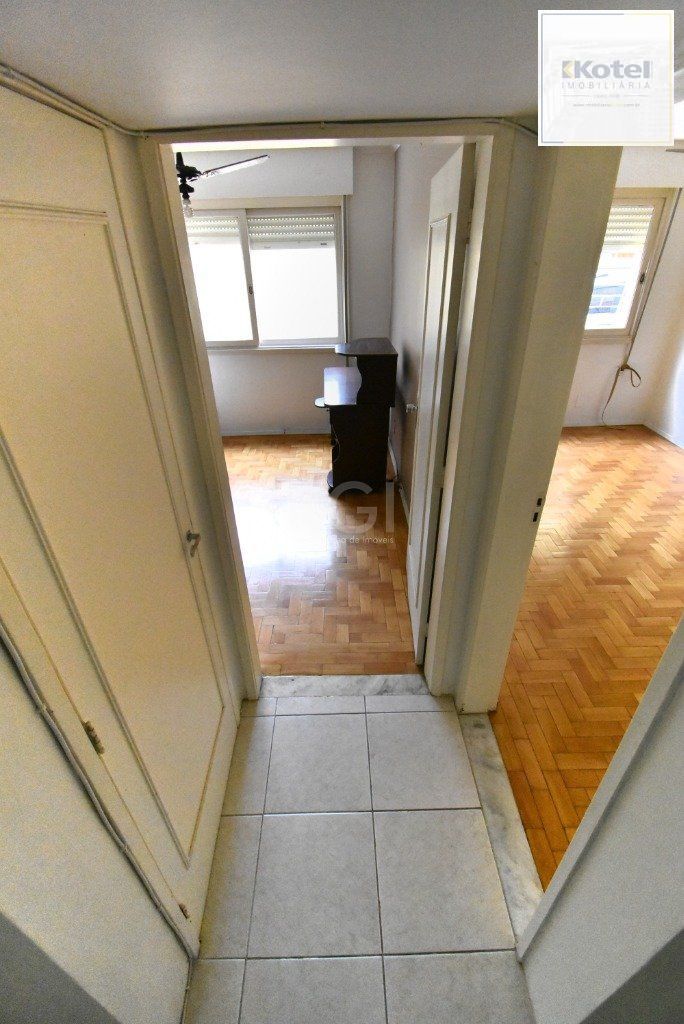 Apartamento 2 D - térreo - 1 vaga dupla lado a lado - 71,99 m² privativo -Bairro Praia de Belas